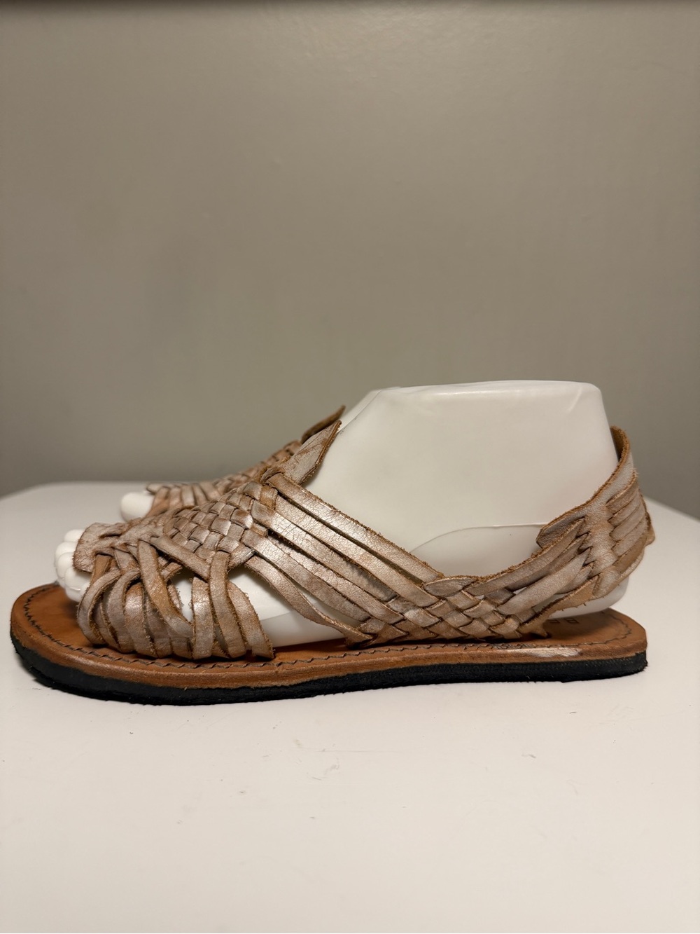 Bed|Stu Bed Stu Lauren Sandals Tan Leather Slip-On Square Toe Women’s US 8